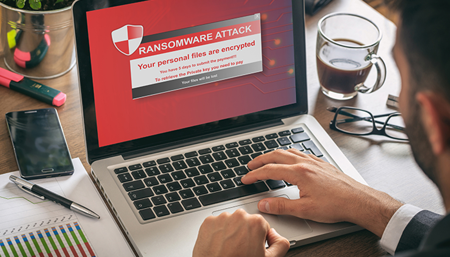 Servidor de respaldo aislado que guarda copias de los datos de una empresa fuera de la red principal